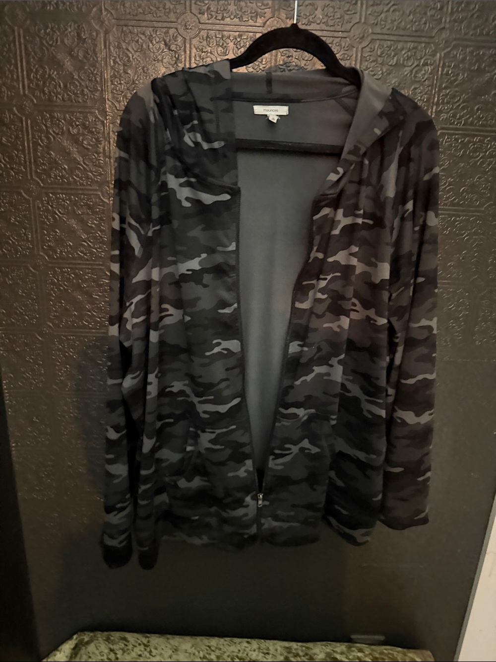 Women’s Camouflage Zip Hoodie Jacket - Black/Grey